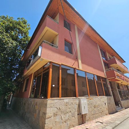 Family Hotel Jeri فيلينغراد المظهر الخارجي الصورة
