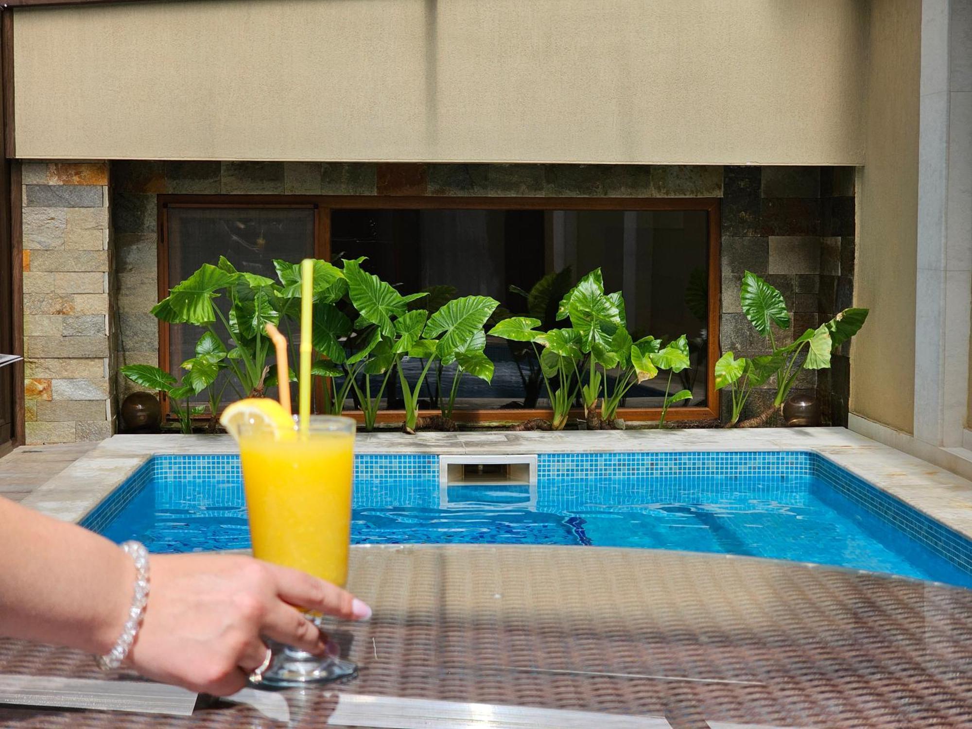 Family Hotel Jeri فيلينغراد المظهر الخارجي الصورة